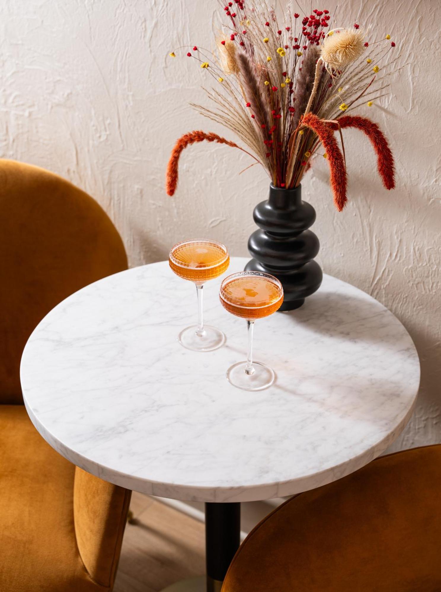 Bed & Breakfast Petit Soleil - Bed, Breakfast And Bar 4*