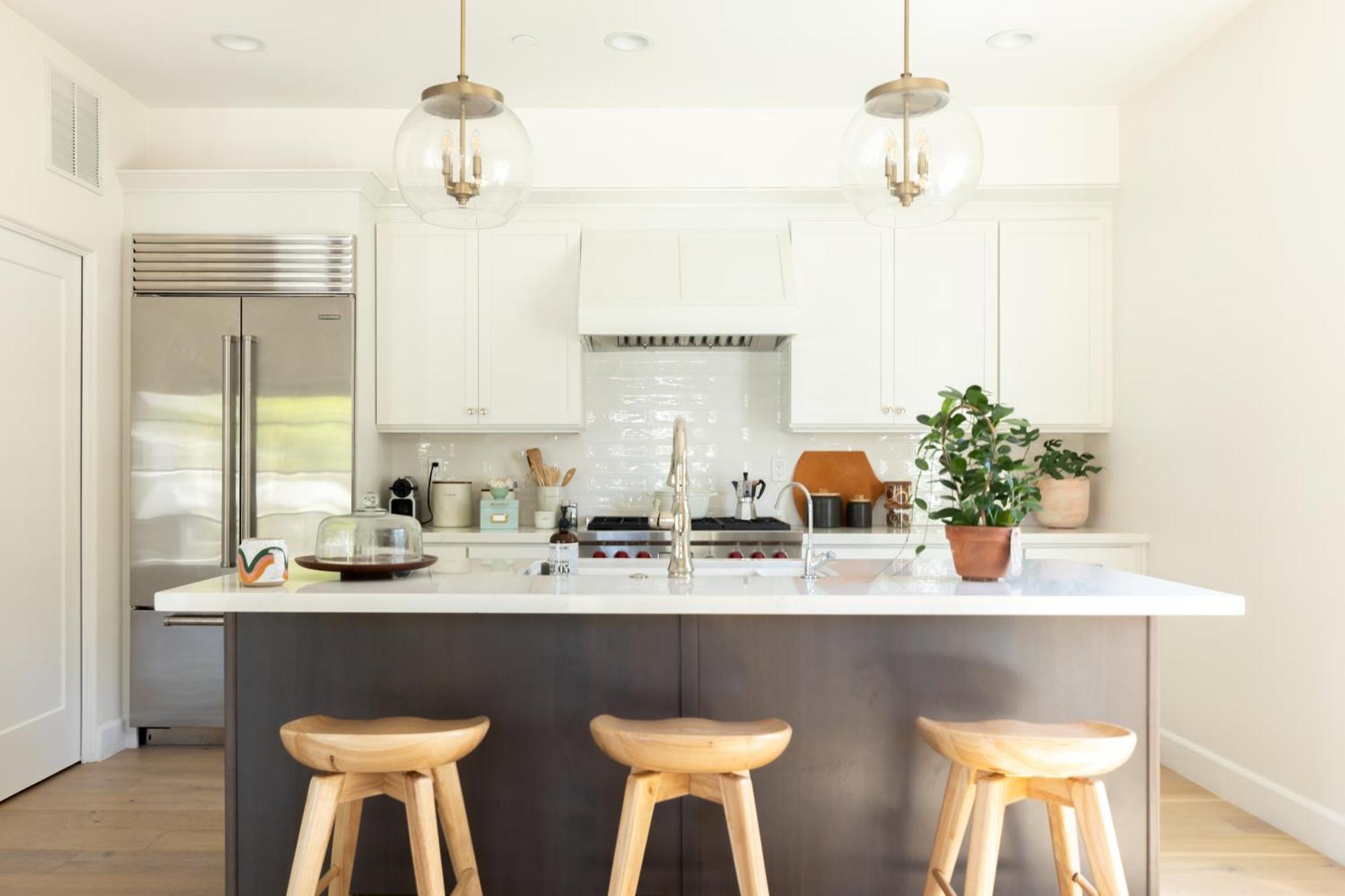 Luxurious Dowtown With Private Rooftop Apartment