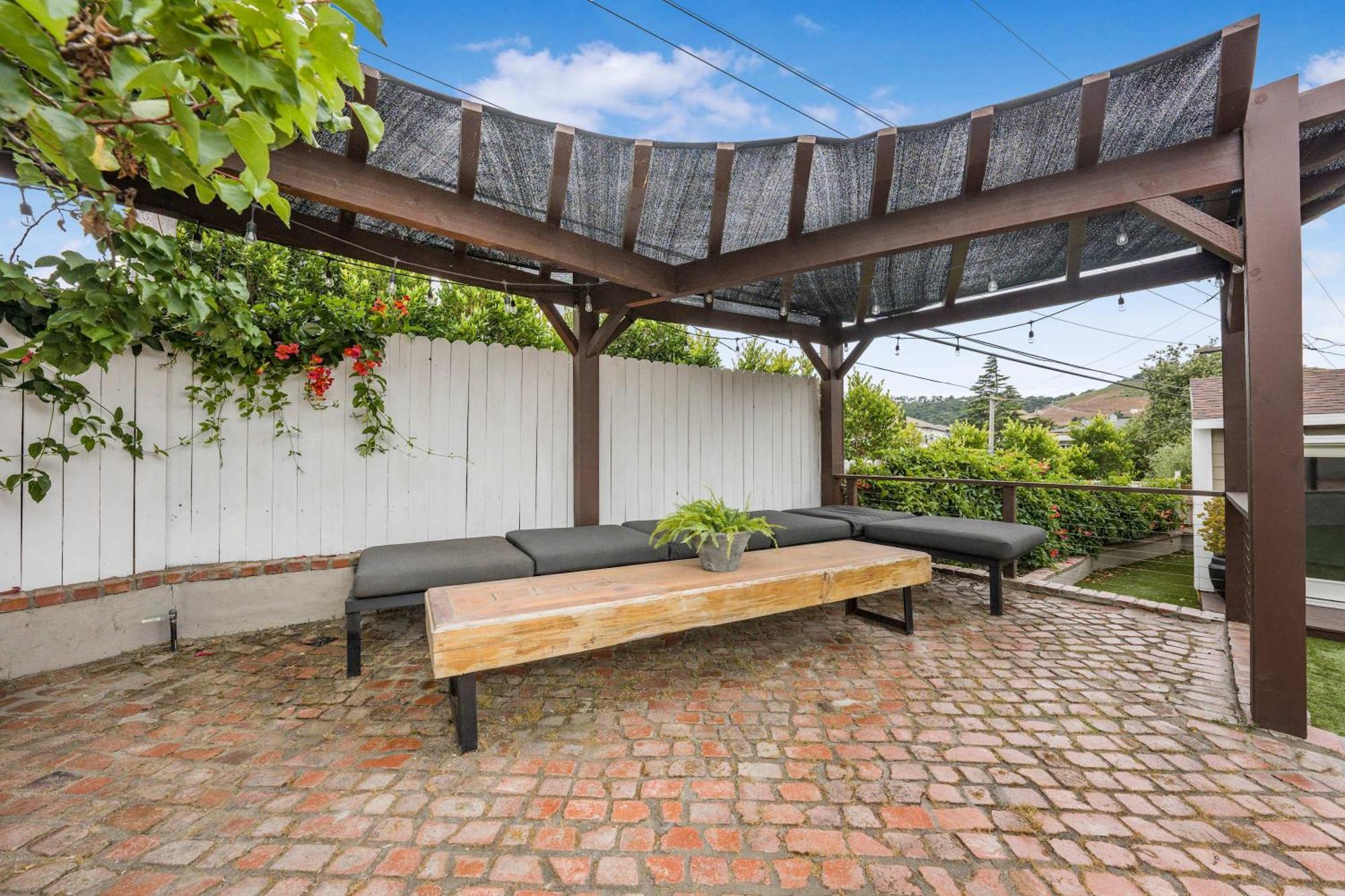 Sleeps 11 Wine Trail Fire Pit Bocce & Trampoline * San Luis Obispo