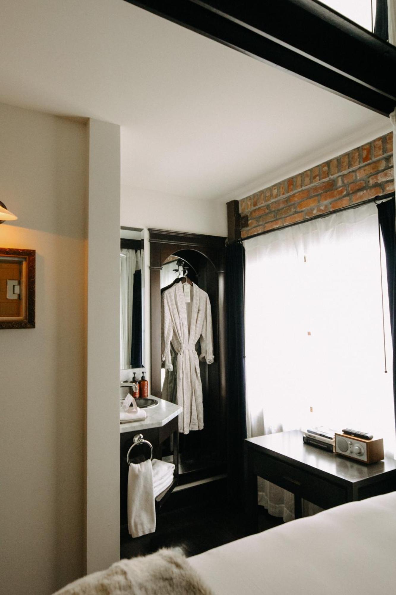 Granada & Bistro Hotel 4*