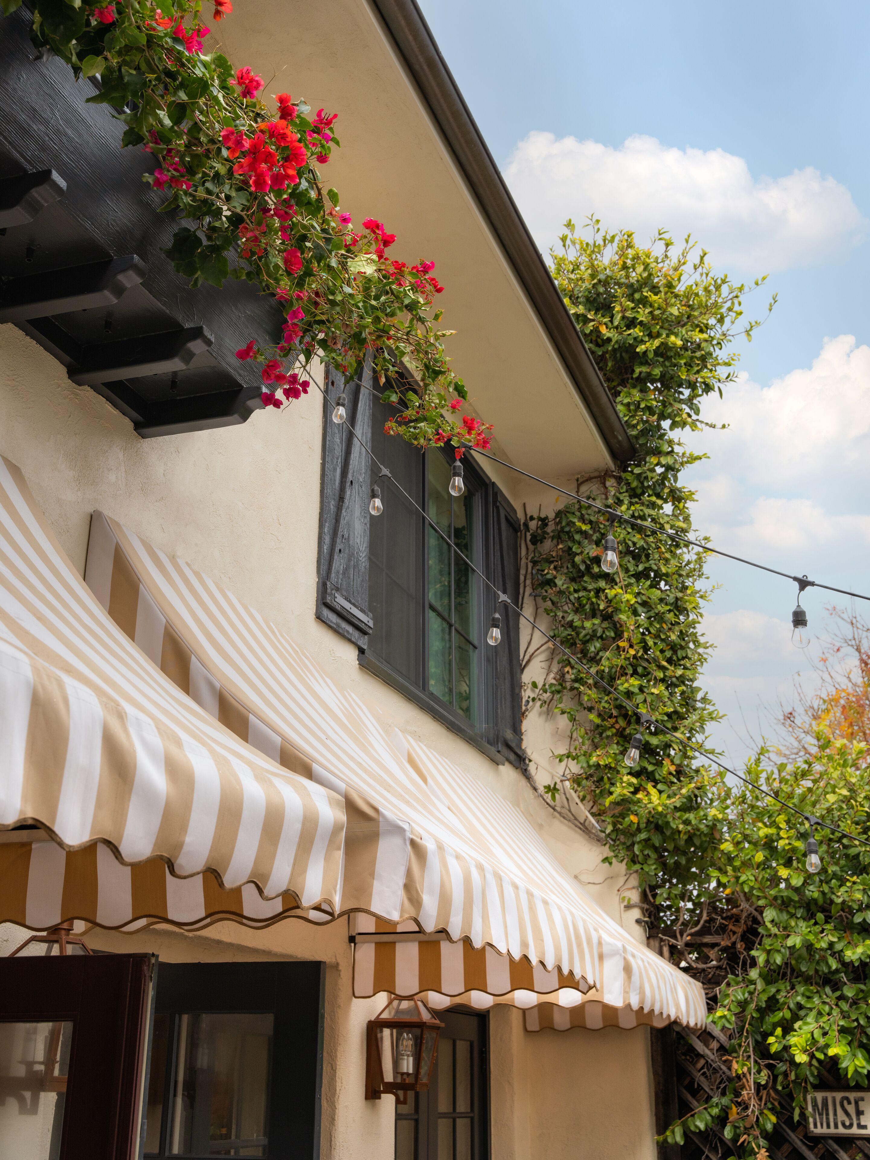 Bed & Breakfast Petit Soleil - Bed, Breakfast And Bar San Luis Obispo