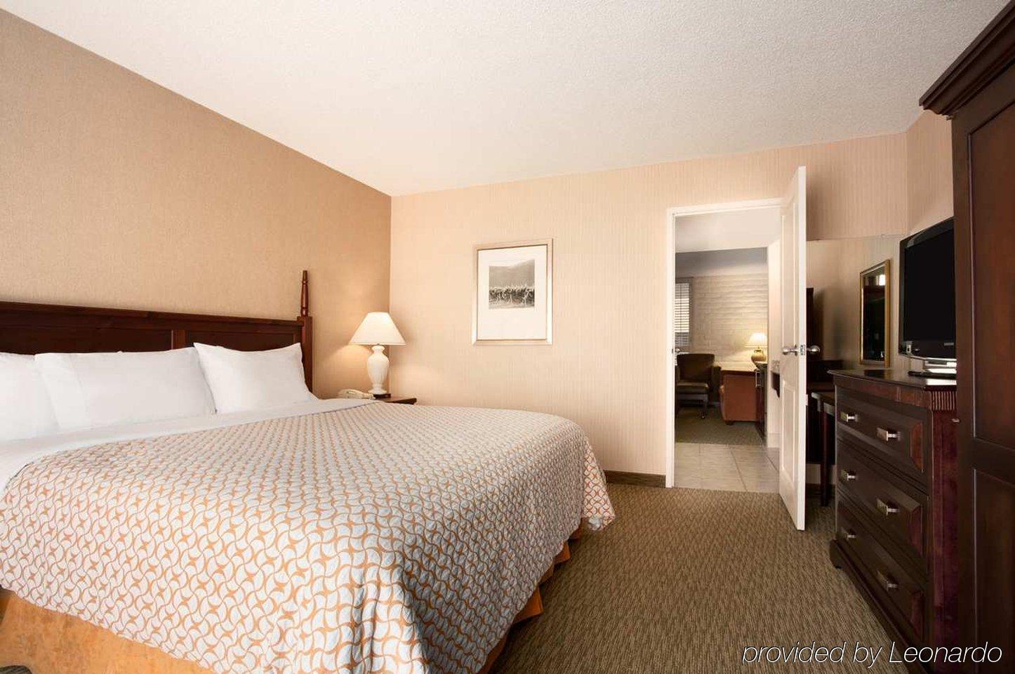 Embassy San Luis Obispo