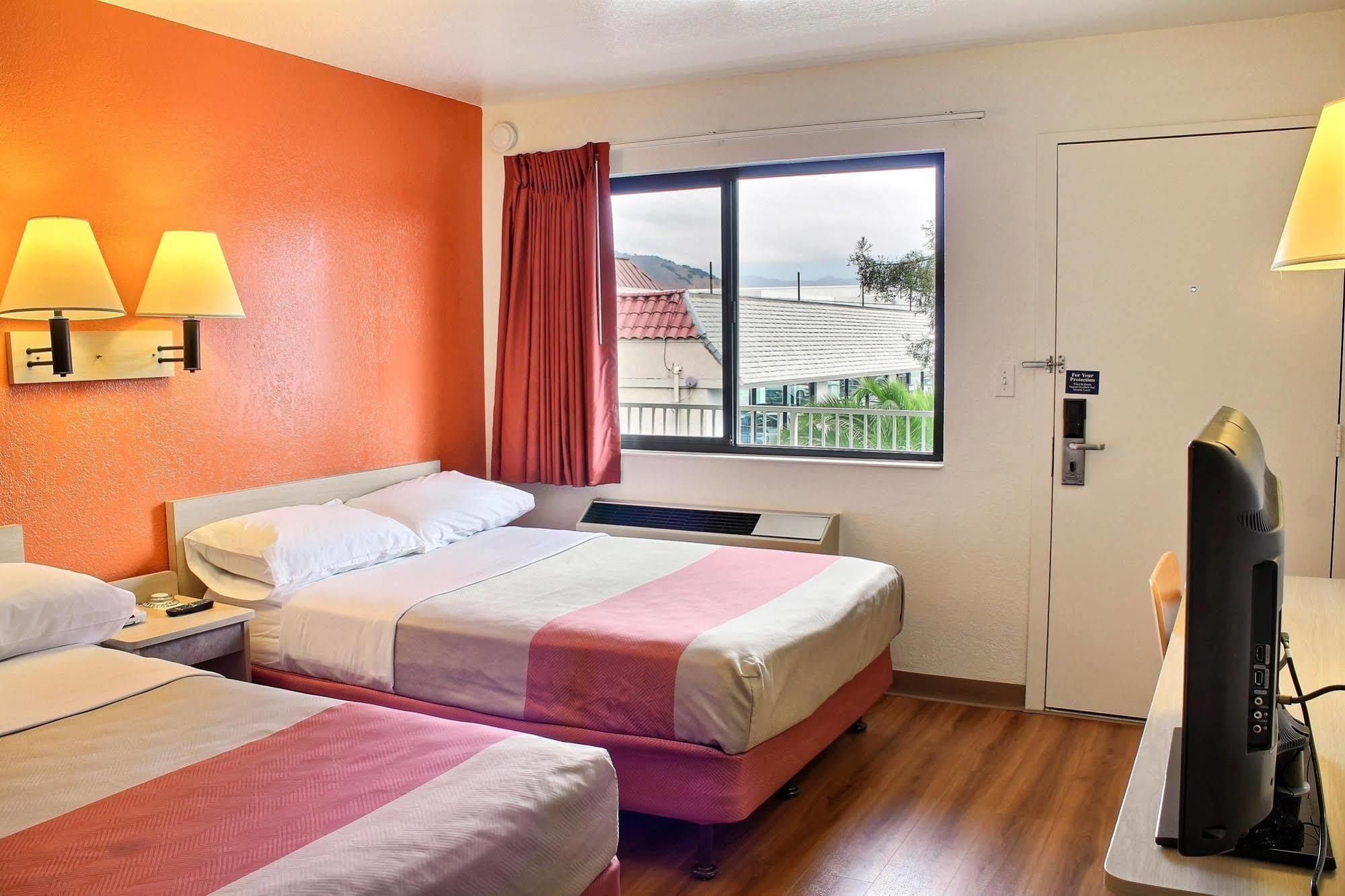 6-san Luis Obispo, Ca - North Hotel