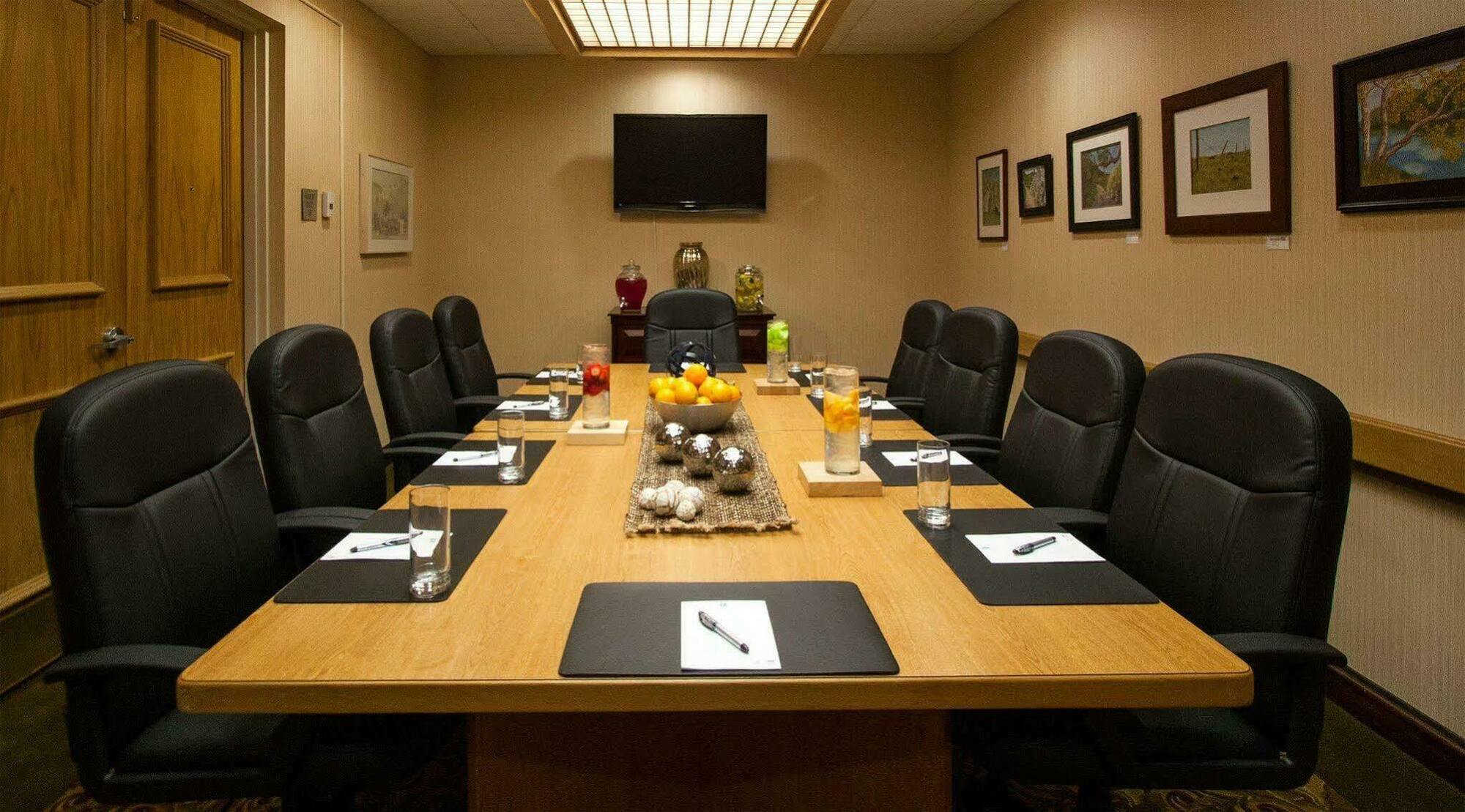 Embassy Hotel San Luis Obispo